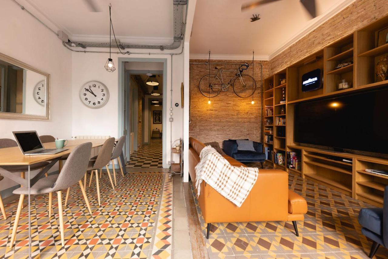Bravissimo Les Rajoles, Unique 3-Bedroom Apartment Girona Exterior foto